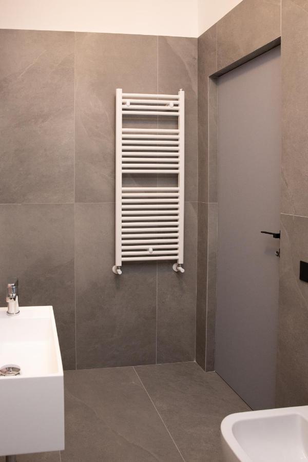 Exclusive Guest House - Fiera Milano Rho Exterior foto